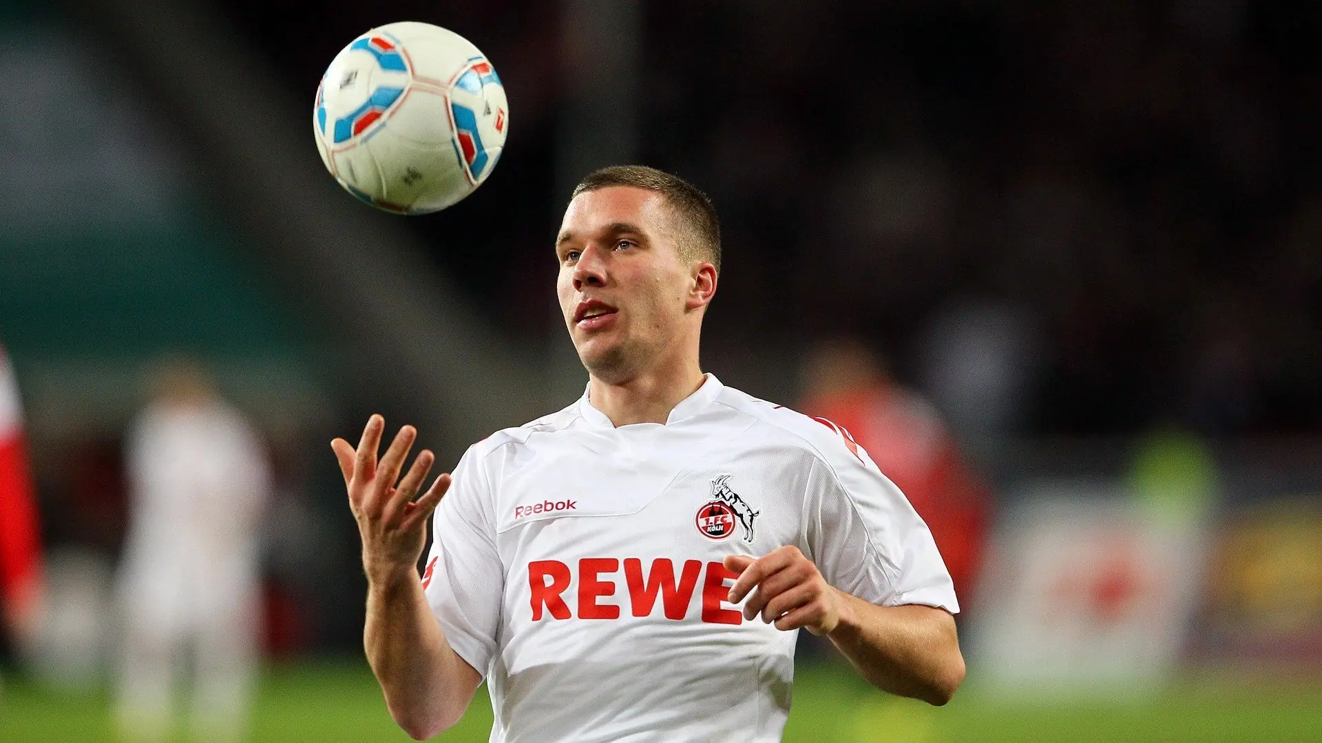 长途追逐：跨越大陆的激烈竞速，长途奔袭是成语吗